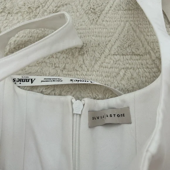 NWT Silvia Astore Annie dress in white - Picture 6 of 10